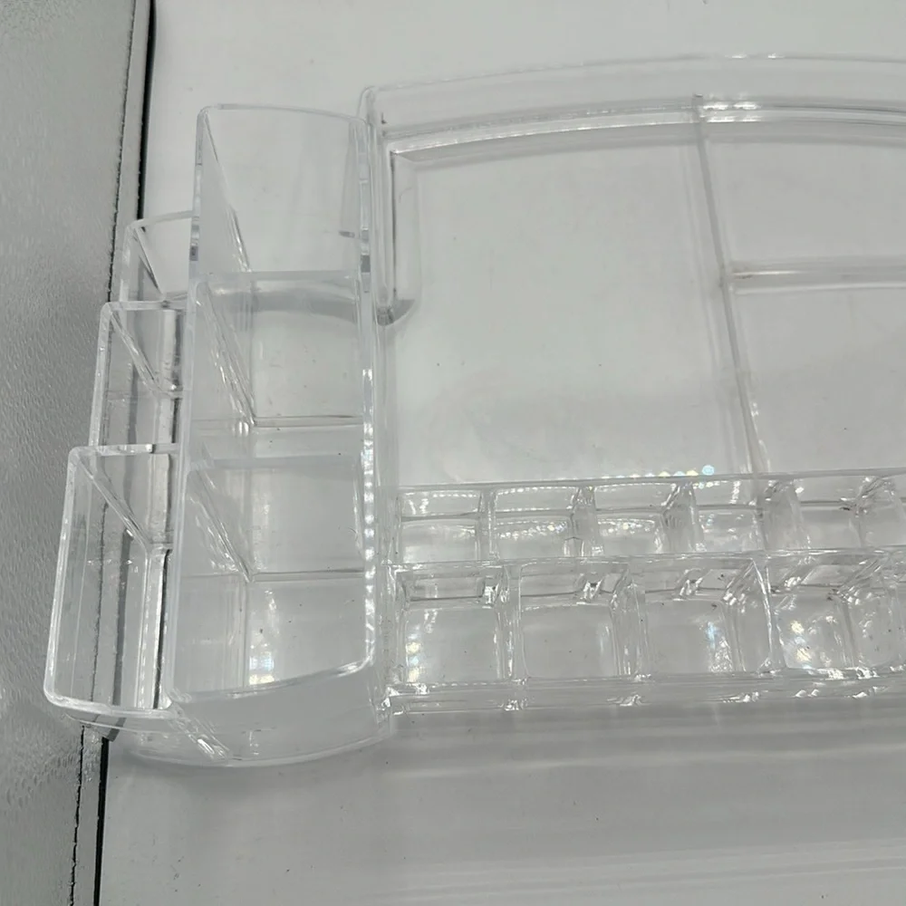 N/A clear acrylic